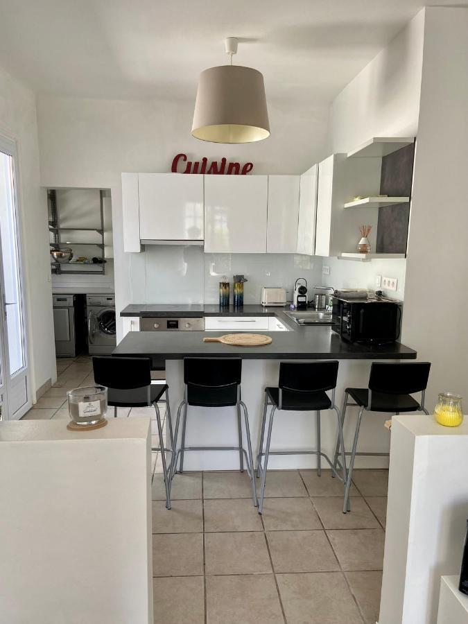 Agreable Maison De Ville Avec Une Belle Terrasse Anglet Zewnętrze zdjęcie